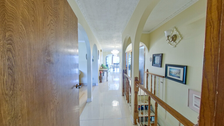 Remax Platine Montréal in QC